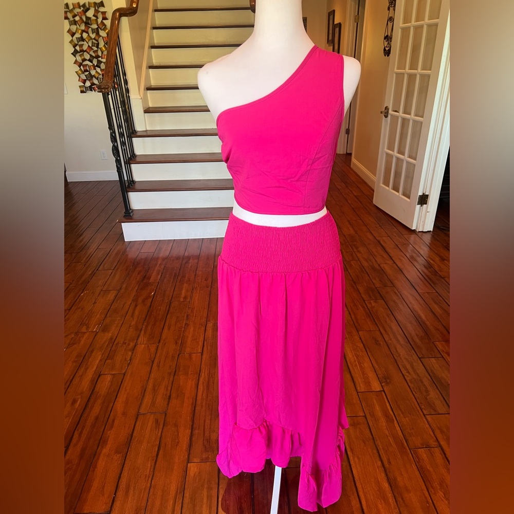 One-Shoulder Pink Maxi Dress